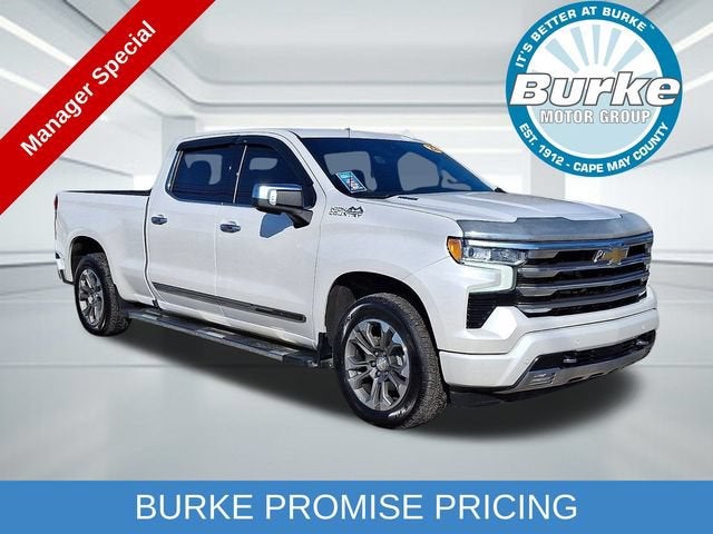2022 Chevrolet Silverado 1500 High Country in Iridescent Pearl Tricoat — front three-quarter view