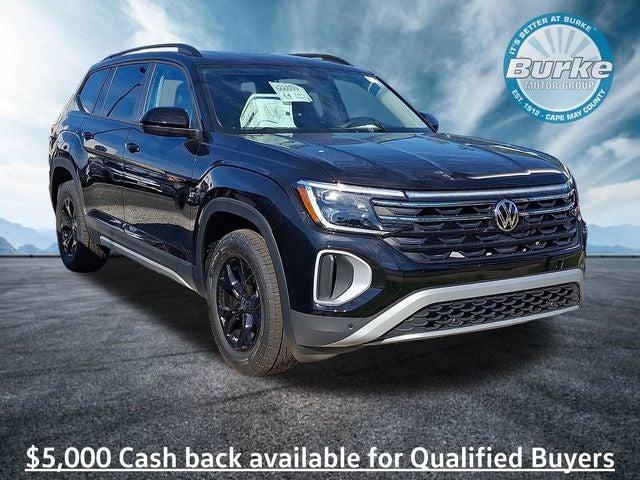 2026 Volkswagen Atlas 2.0T Peak Edition in Deep Black Pearl — front three-quarter view